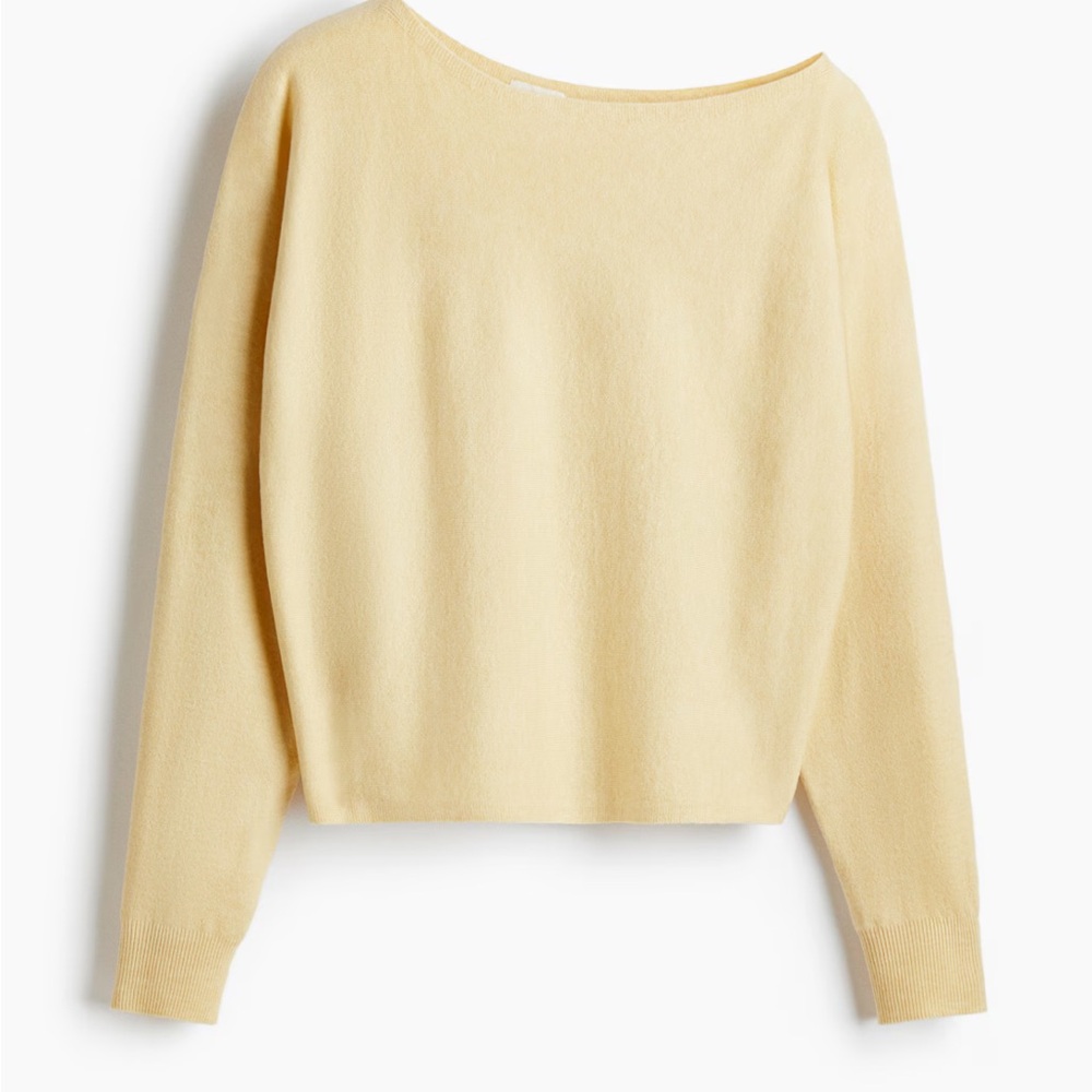 H&M off shoulder sweater